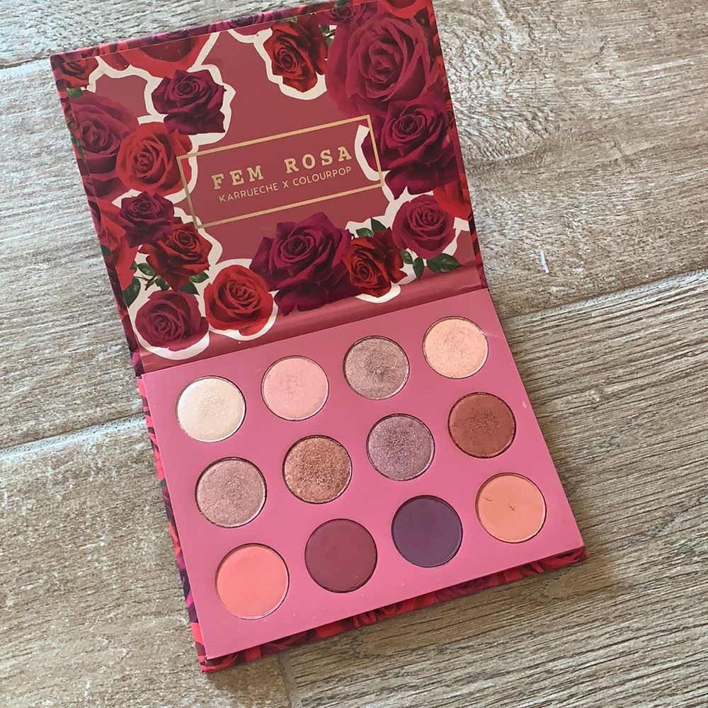 COLOURPOP eyeshadow palette